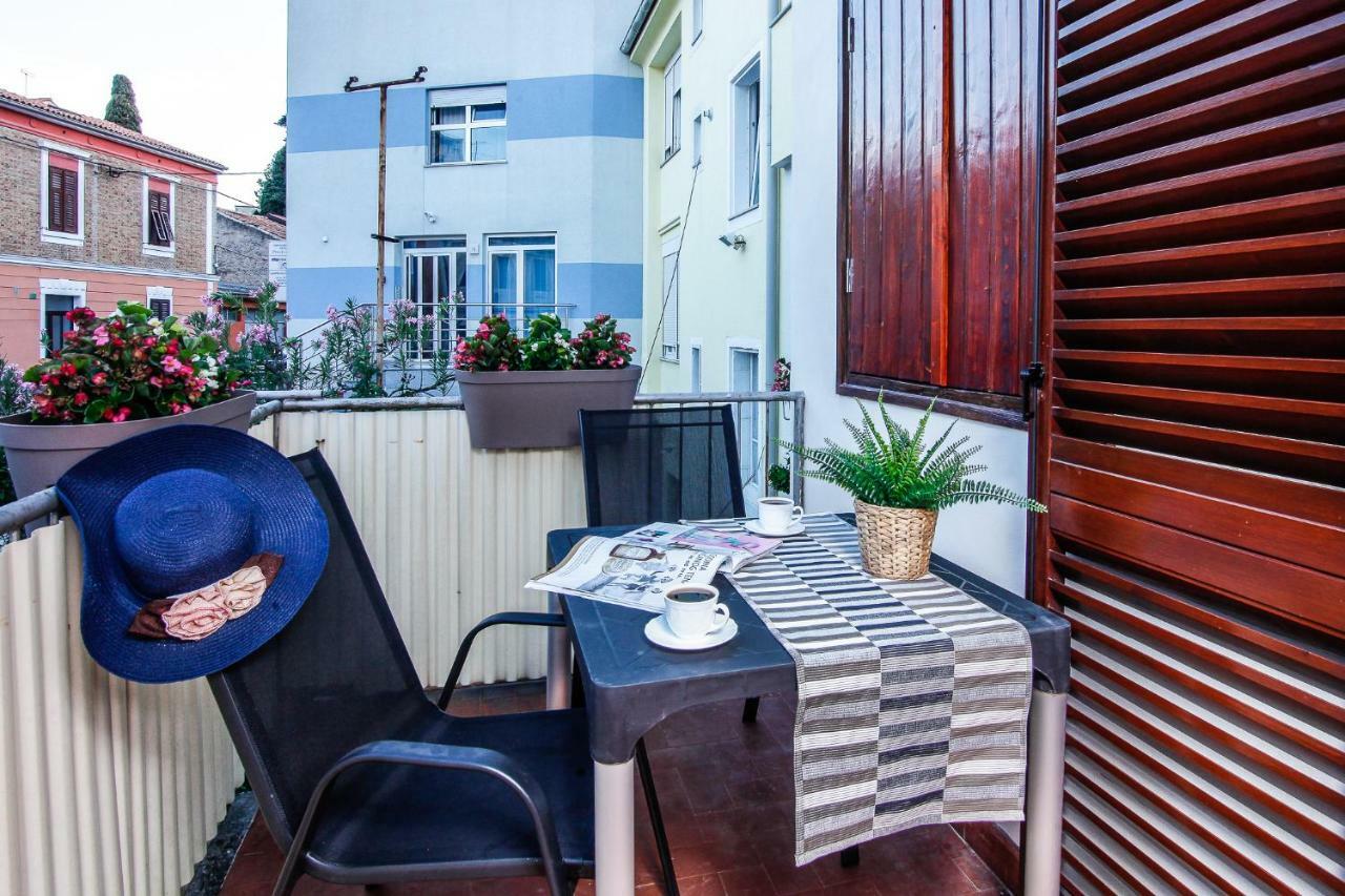 Apartment Kensi*** Pula Exteriér fotografie