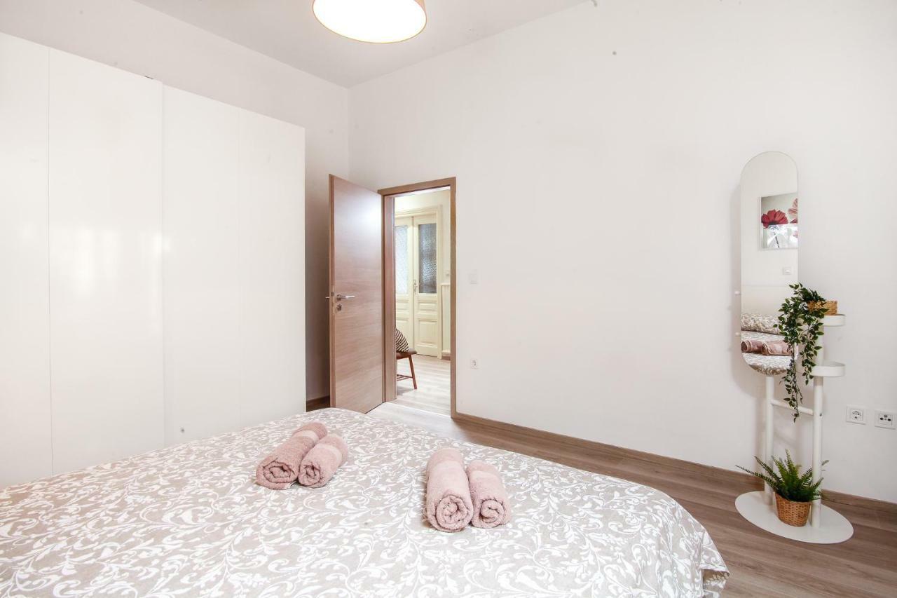 Apartment Kensi*** Pula Exteriér fotografie