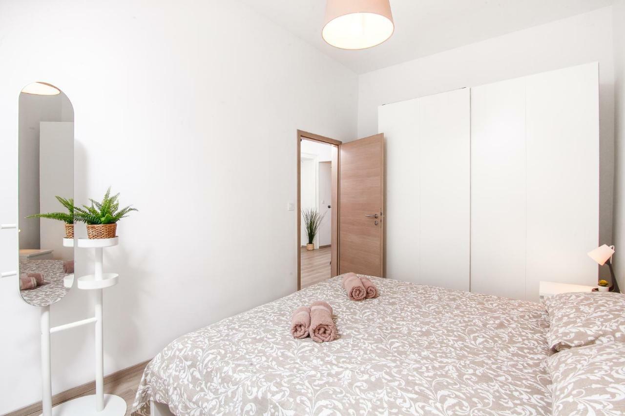 Apartment Kensi*** Pula Exteriér fotografie